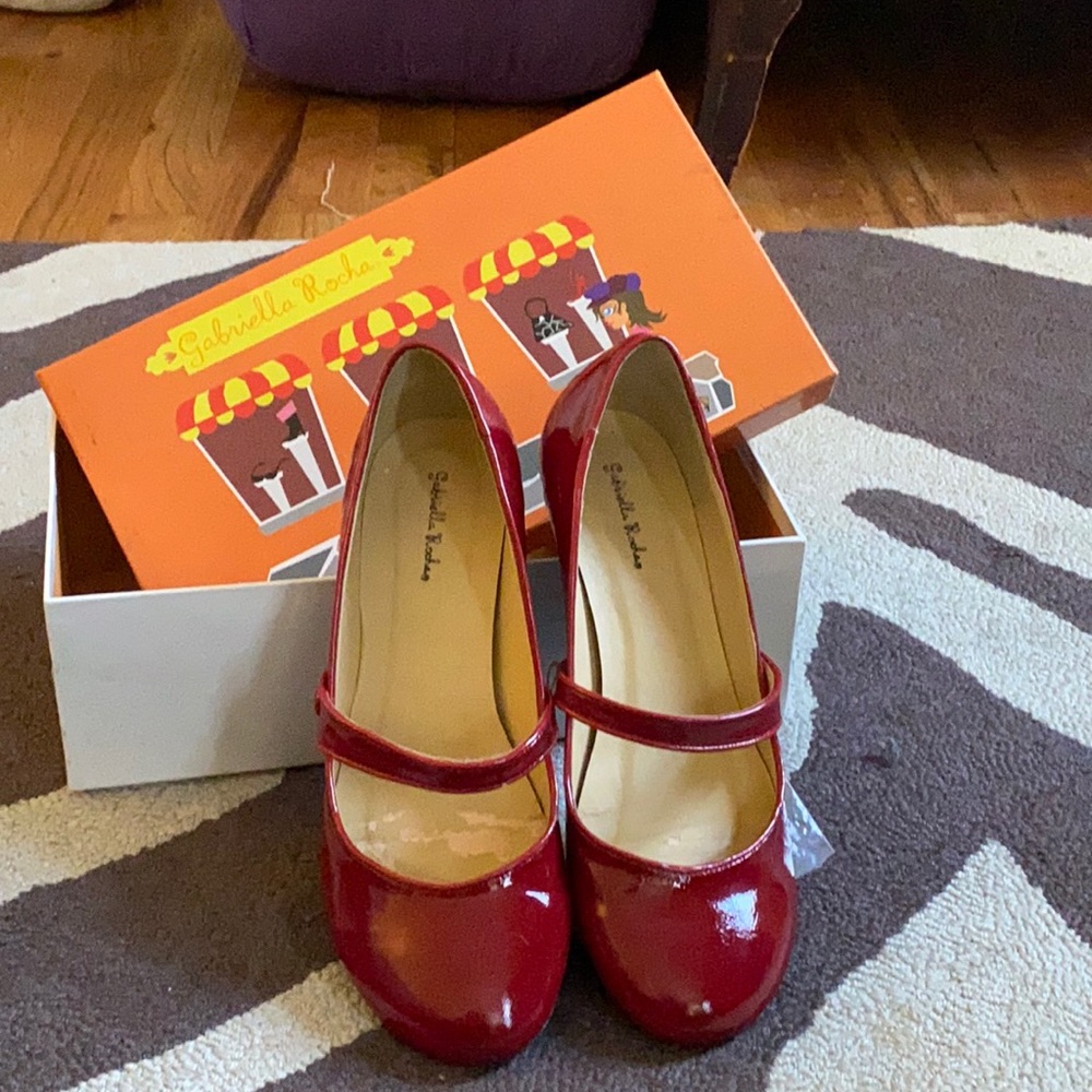 Gabriella Rocha Red  Kitten Heels